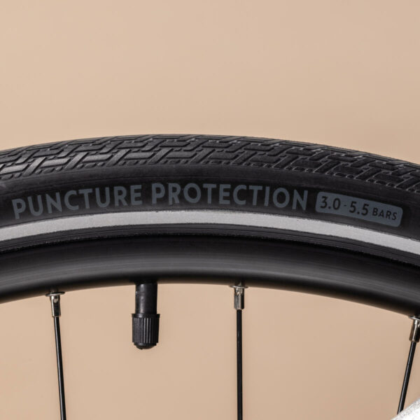 Vélo ville longue distance 500 ASSISTANCE ELECTRIQUE CADRE HAUT